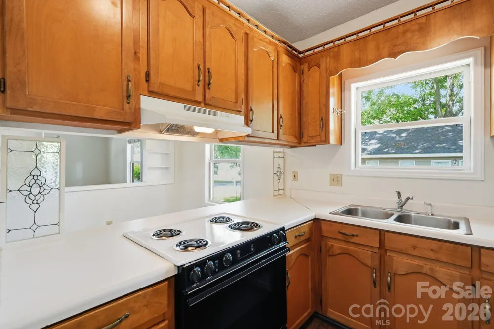 206 Sixth Street Belmont, NC 28012