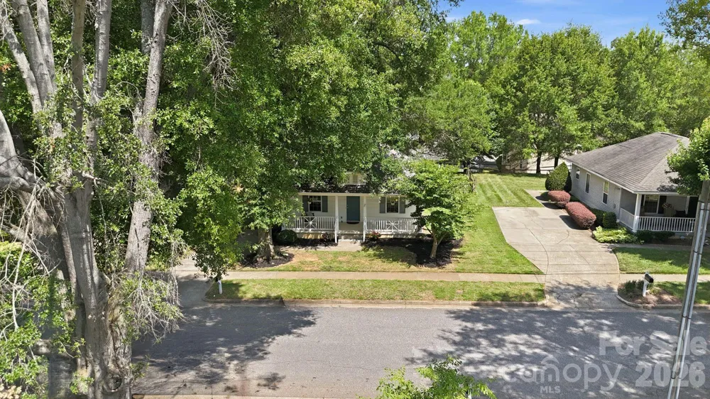 206 Sixth Street Belmont, NC 28012