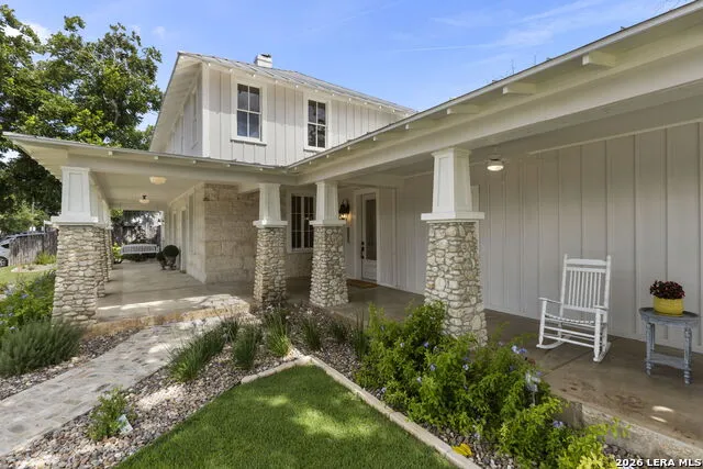 824 HIGH ST Comfort, TX 78013