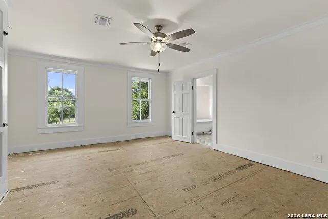 824 HIGH ST Comfort, TX 78013