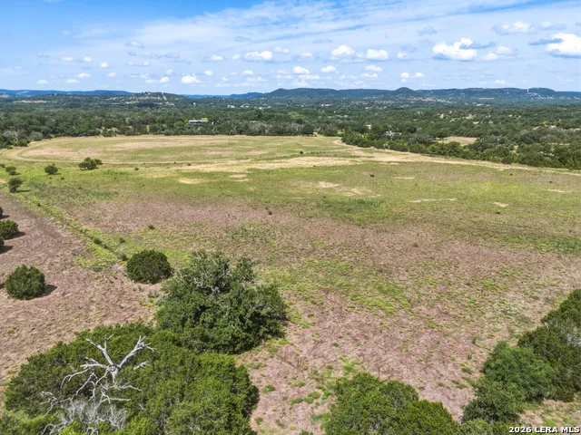 1256 Benton Creek Rd Medina, TX 78055