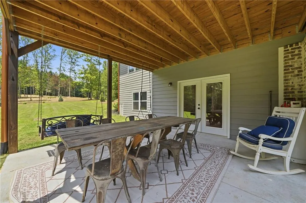 24 Simpson Road Bremen, GA 30110