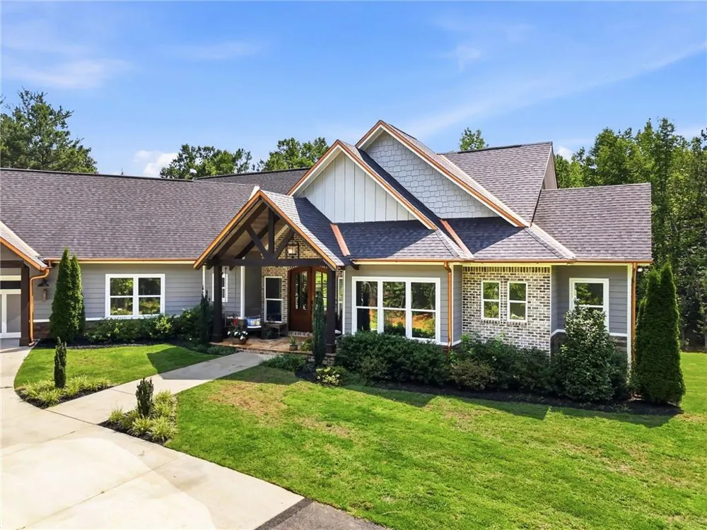 24 Simpson Road Bremen, GA 30110