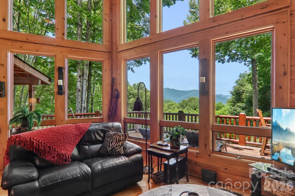 157 Kanusati Trail Maggie Valley, NC 28751