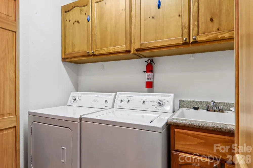 157 Kanusati Trail Maggie Valley, NC 28751