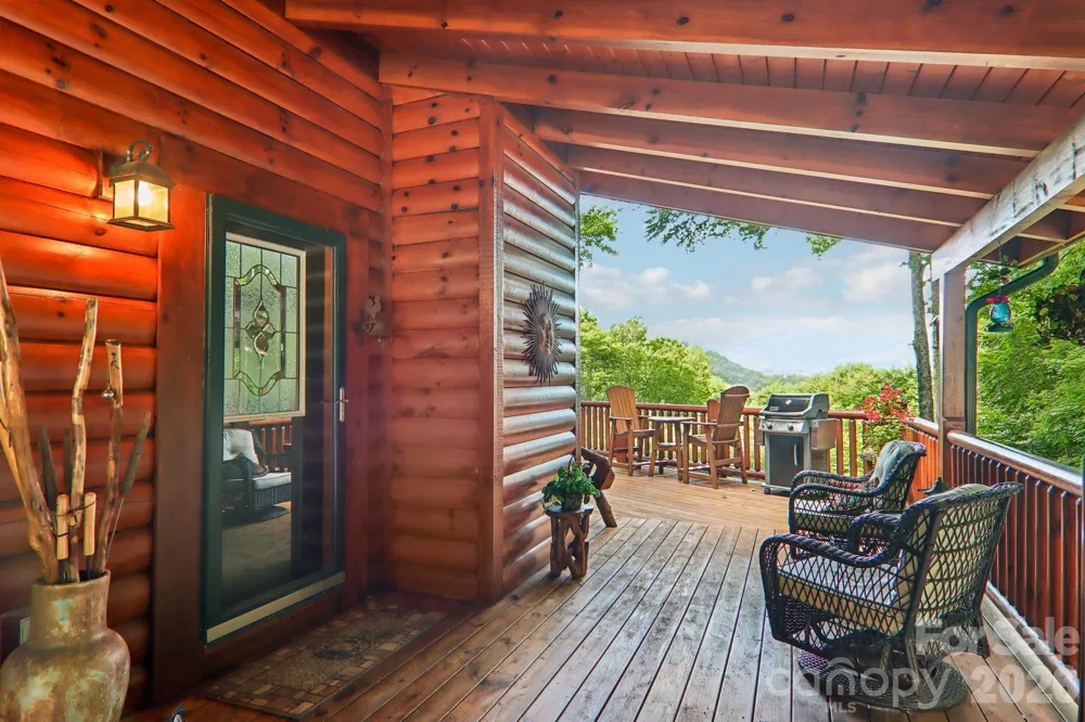 157 Kanusati Trail Maggie Valley, NC 28751