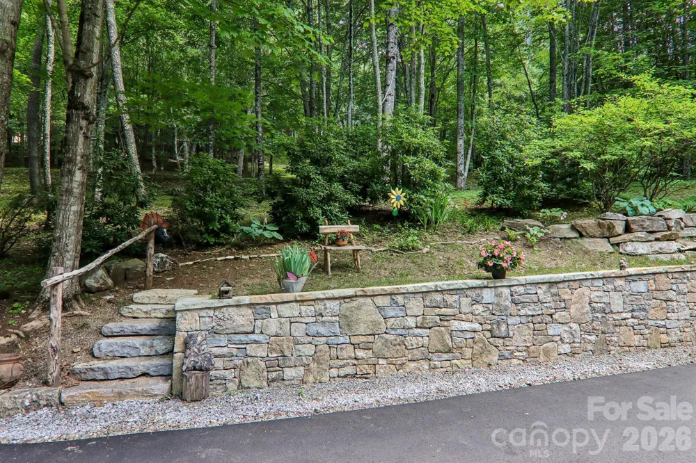 157 Kanusati Trail Maggie Valley, NC 28751