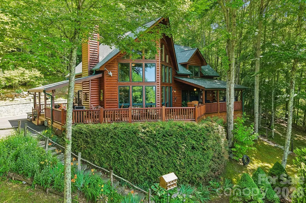 157 Kanusati Trail Maggie Valley, NC 28751