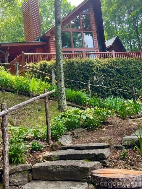 157 Kanusati Trail Maggie Valley, NC 28751