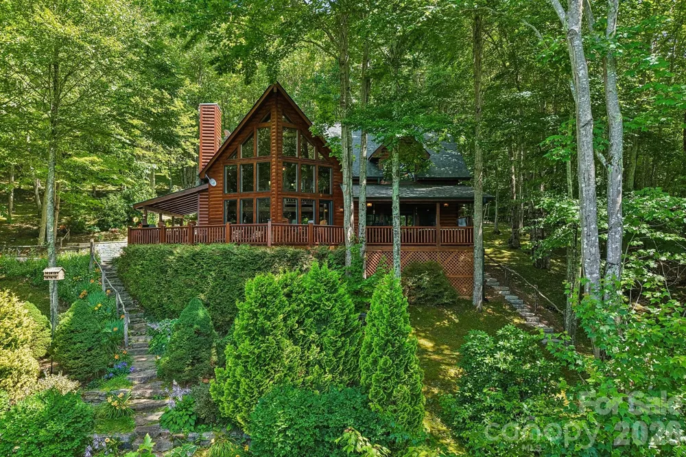 157 Kanusati Trail Maggie Valley, NC 28751