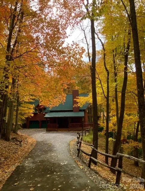 157 Kanusati Trail Maggie Valley, NC 28751
