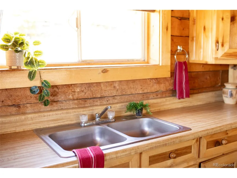 1001 County Rd 17 Lake City, CO 81235