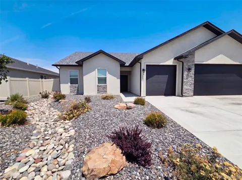 3082 Thunder Cloud Drive