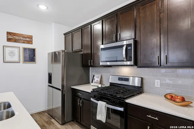 13225 HAGERD LOOP St Hedwig, TX 78152
