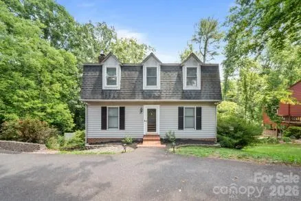 112 Wedgewood Drive