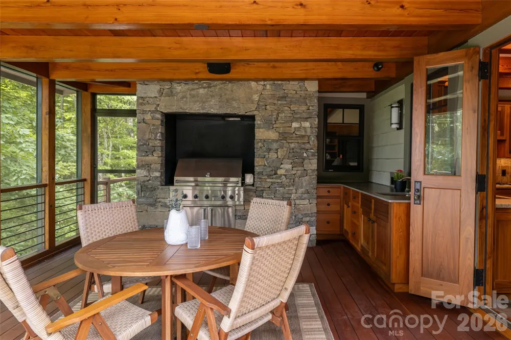 4900 Preserve Road Sylva, NC 28779