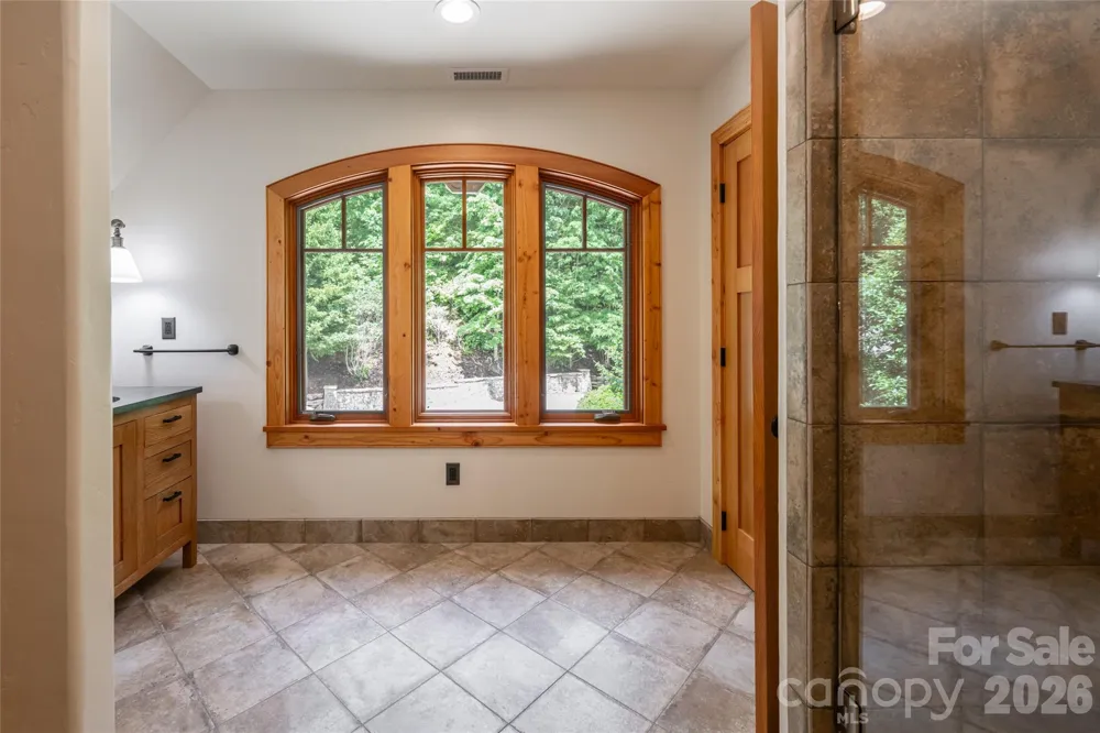 4900 Preserve Road Sylva, NC 28779