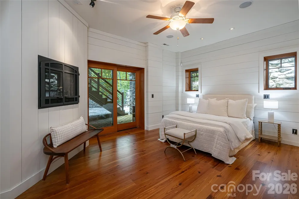 4900 Preserve Road Sylva, NC 28779