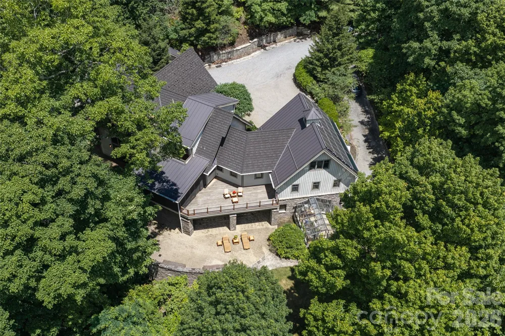 4900 Preserve Road Sylva, NC 28779