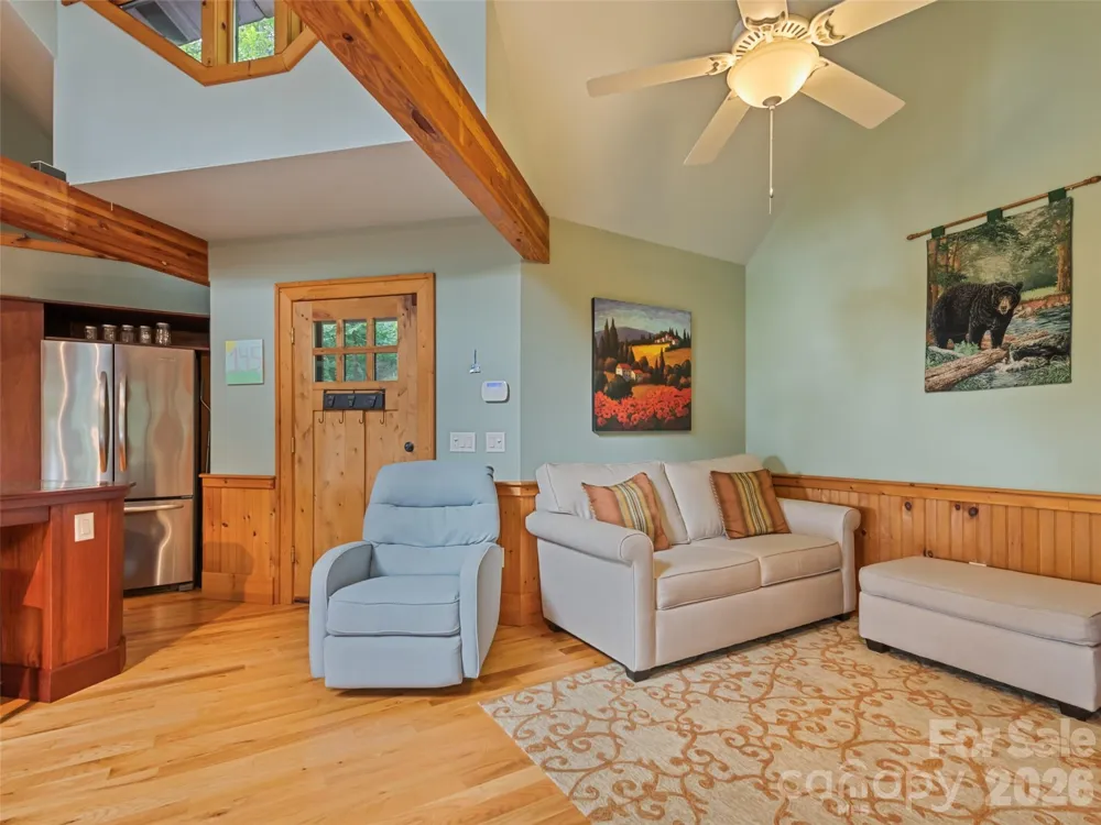 145 Hiaway Trail Clyde, NC 28721