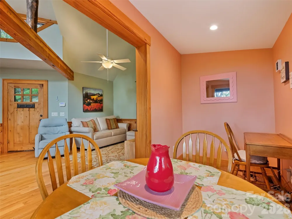 145 Hiaway Trail Clyde, NC 28721