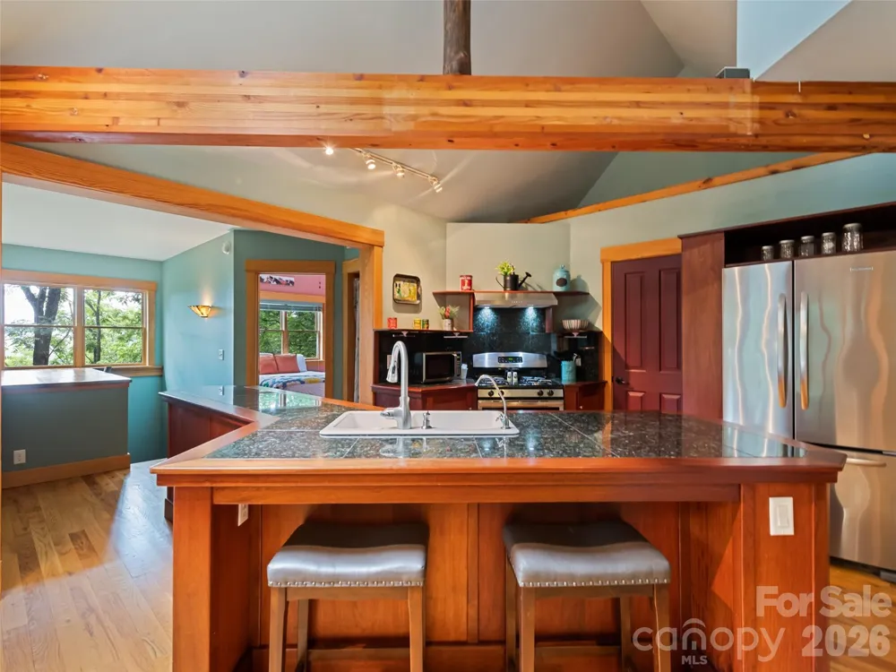 145 Hiaway Trail Clyde, NC 28721