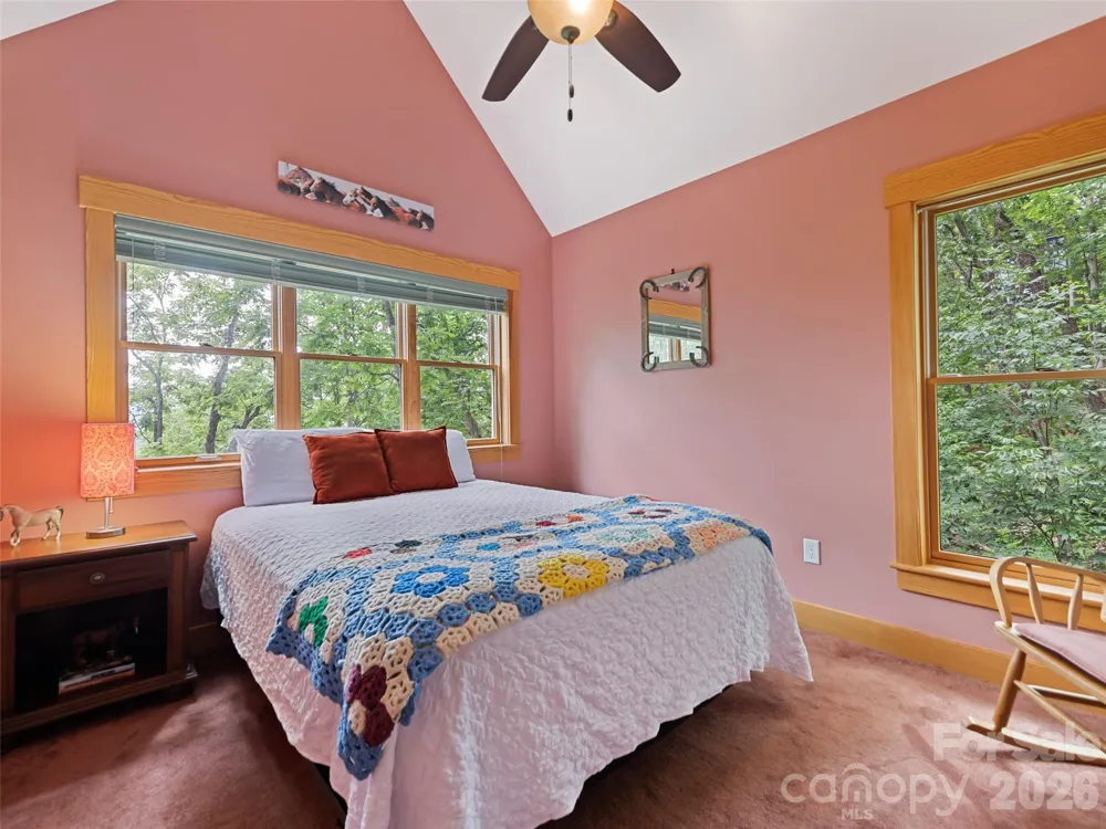 145 Hiaway Trail Clyde, NC 28721