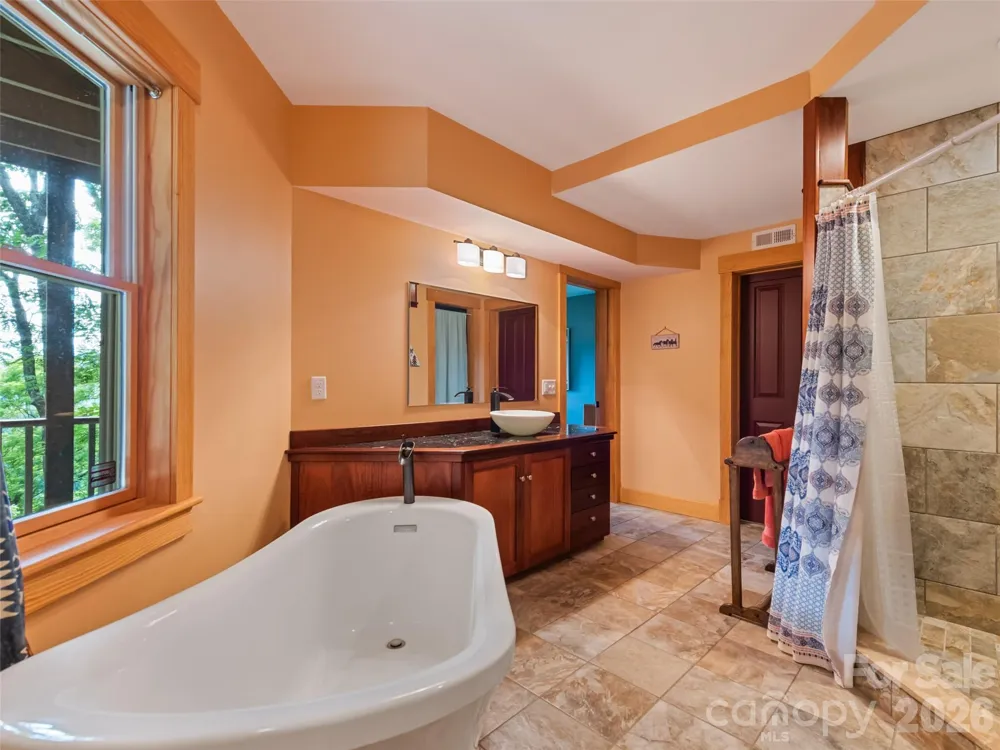 145 Hiaway Trail Clyde, NC 28721