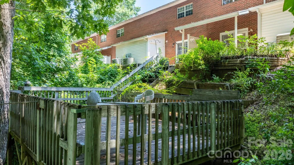 75 Laurelwood Drive #97 Marion, NC 28752