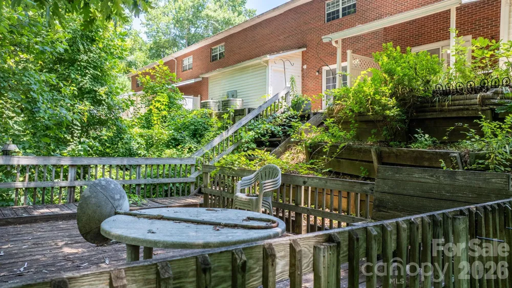 75 Laurelwood Drive #97 Marion, NC 28752