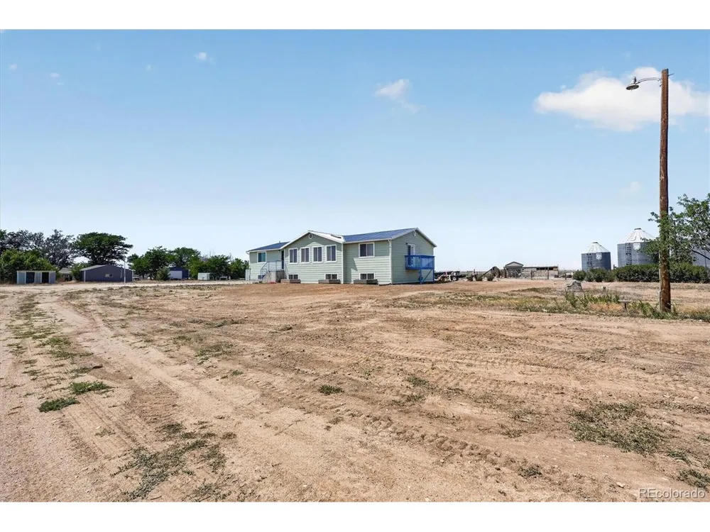 32189 County Road 16 Keenesburg, CO 80643
