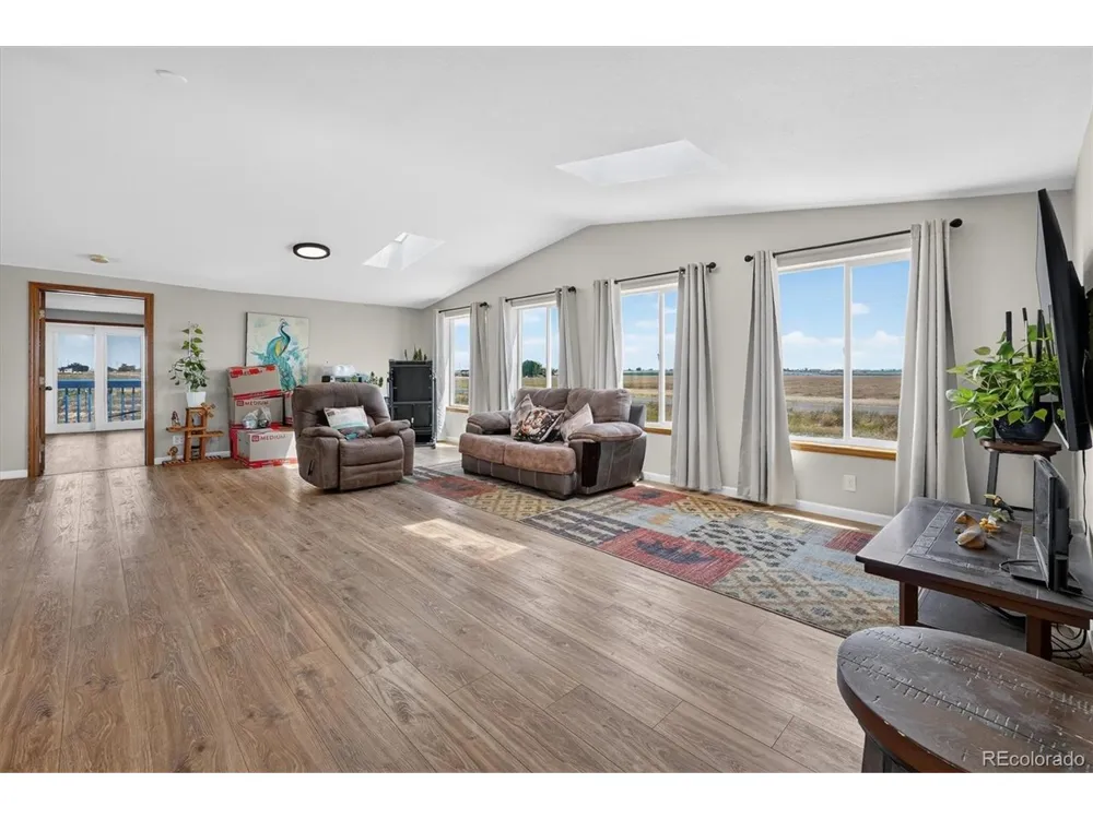 32189 County Road 16 Keenesburg, CO 80643