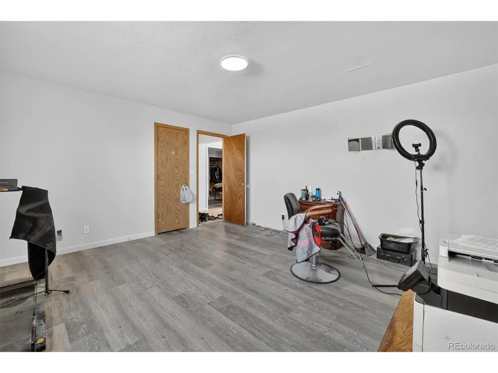 32189 County Road 16 Keenesburg, CO 80643