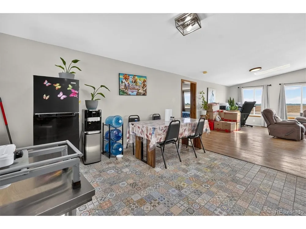 32189 County Road 16 Keenesburg, CO 80643