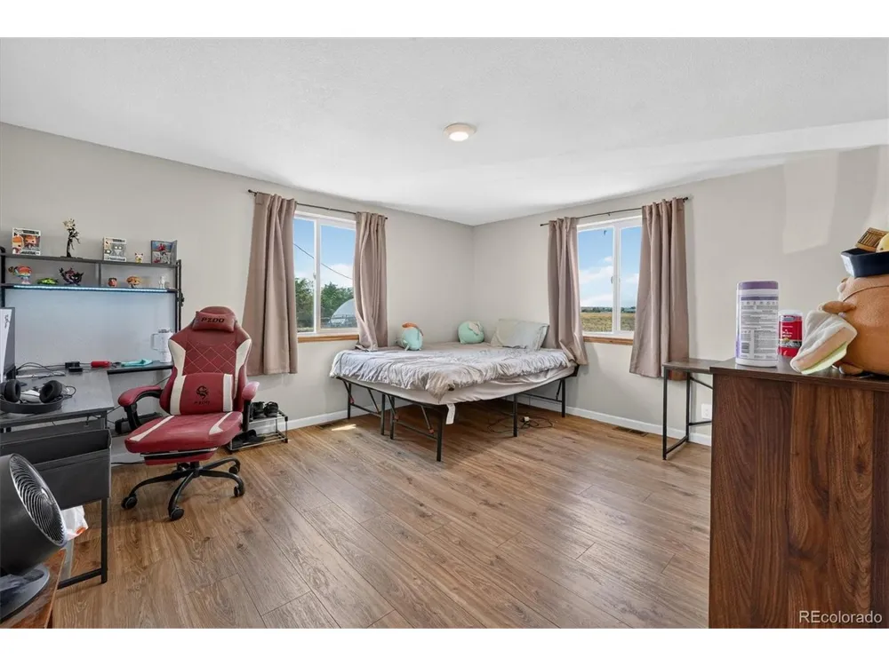 32189 County Road 16 Keenesburg, CO 80643