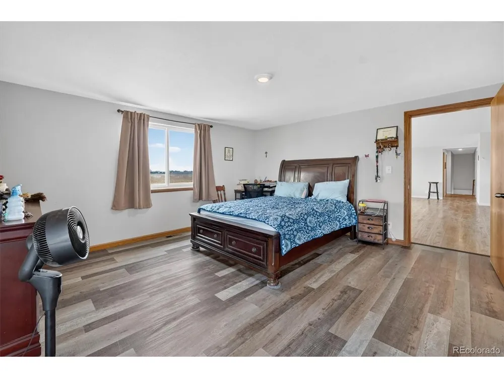 32189 County Road 16 Keenesburg, CO 80643