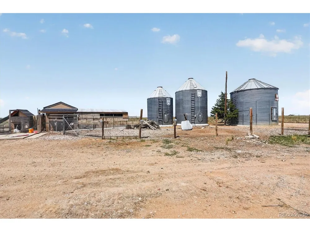32189 County Road 16 Keenesburg, CO 80643