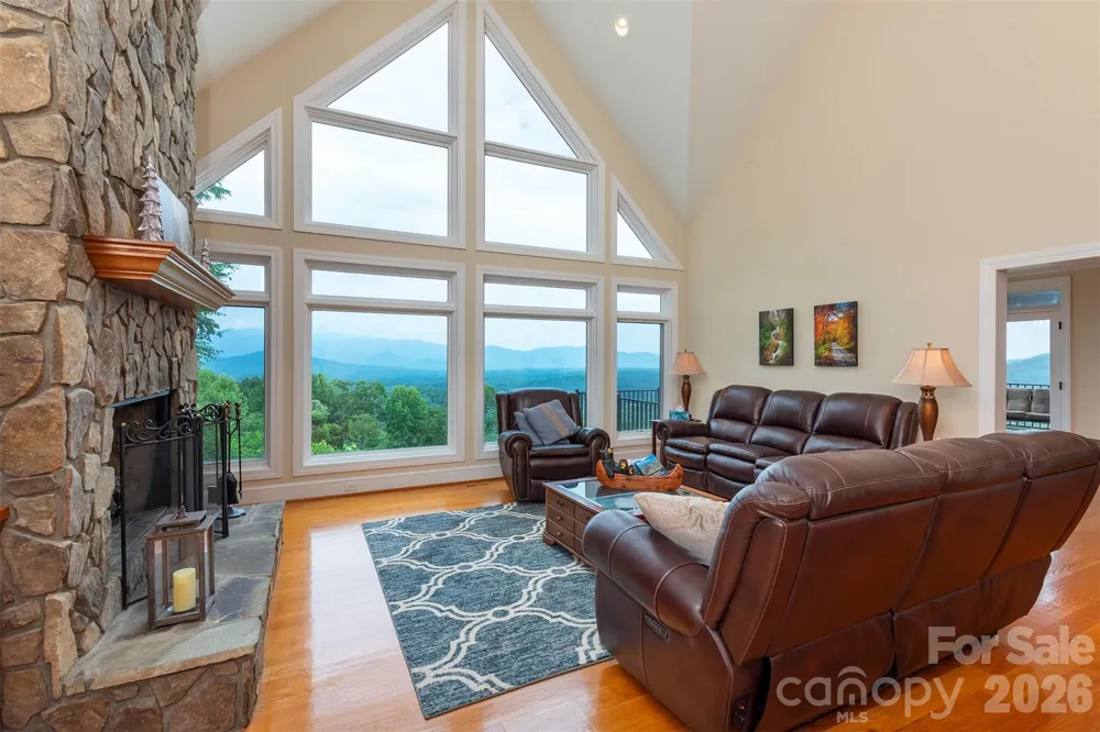 301 Oak Winds Drive Old Fort, NC 28762