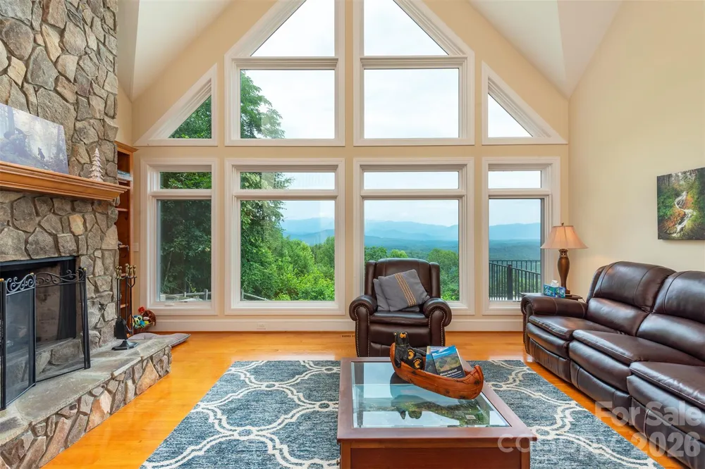 301 Oak Winds Drive Old Fort, NC 28762