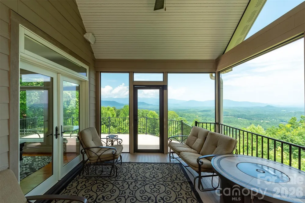 301 Oak Winds Drive Old Fort, NC 28762