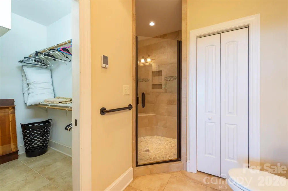 301 Oak Winds Drive Old Fort, NC 28762