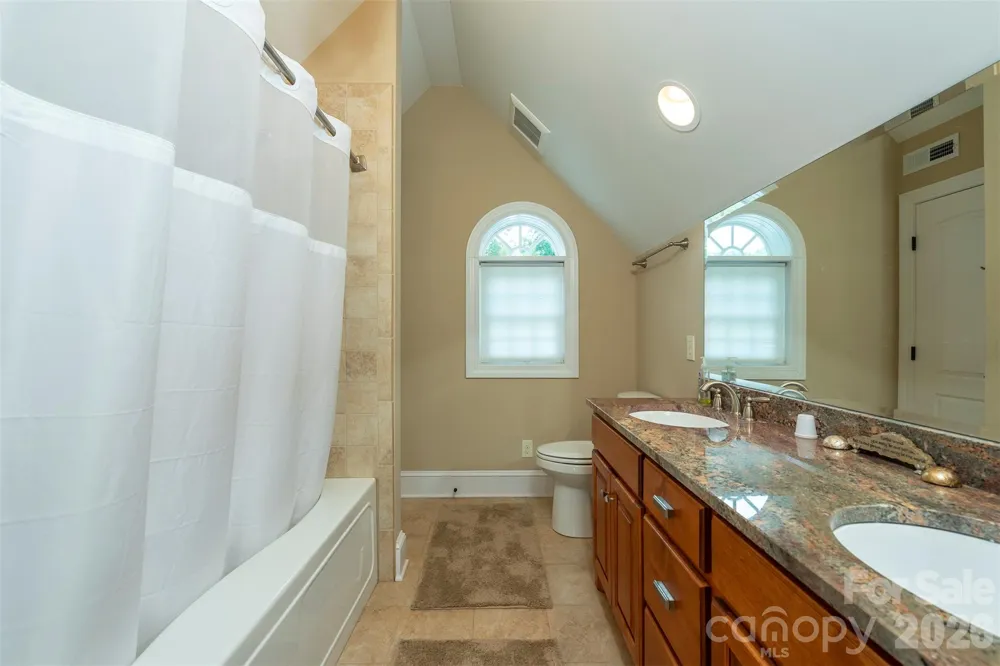 301 Oak Winds Drive Old Fort, NC 28762