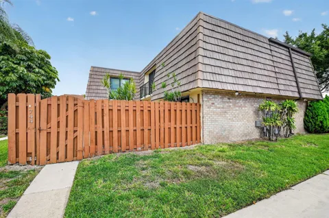 744 Springdale Circle