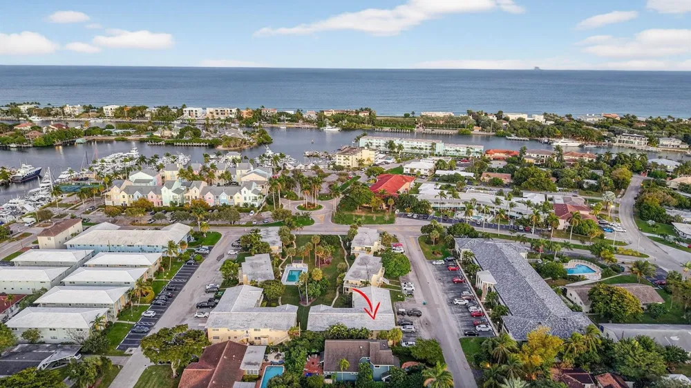 2755 NE 28th Avenue #E2 Lighthouse Point, FL 33064