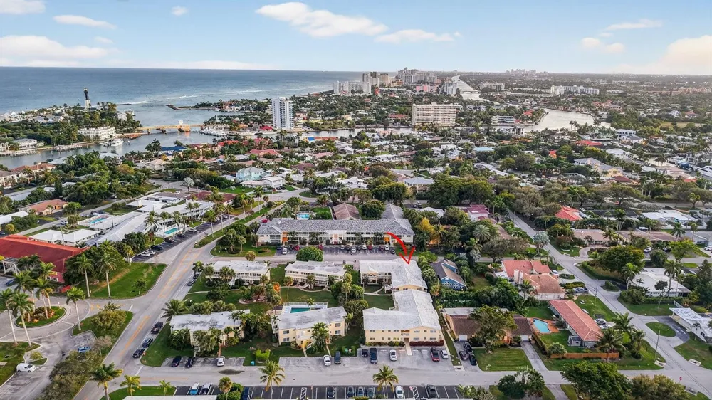 2755 NE 28th Avenue #E2 Lighthouse Point, FL 33064