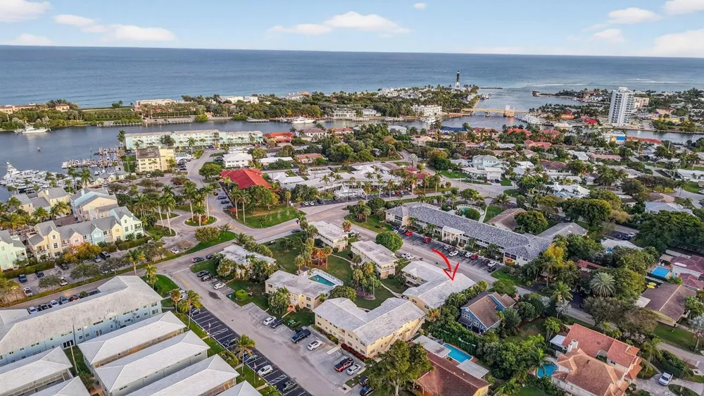 2755 NE 28th Avenue #E2 Lighthouse Point, FL 33064