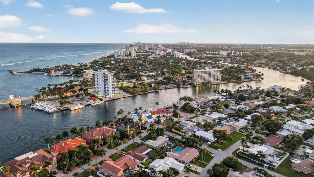 2755 NE 28th Avenue #E2 Lighthouse Point, FL 33064