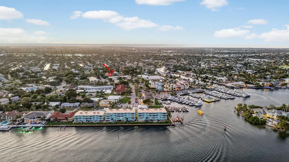 2755 NE 28th Avenue #E2 Lighthouse Point, FL 33064