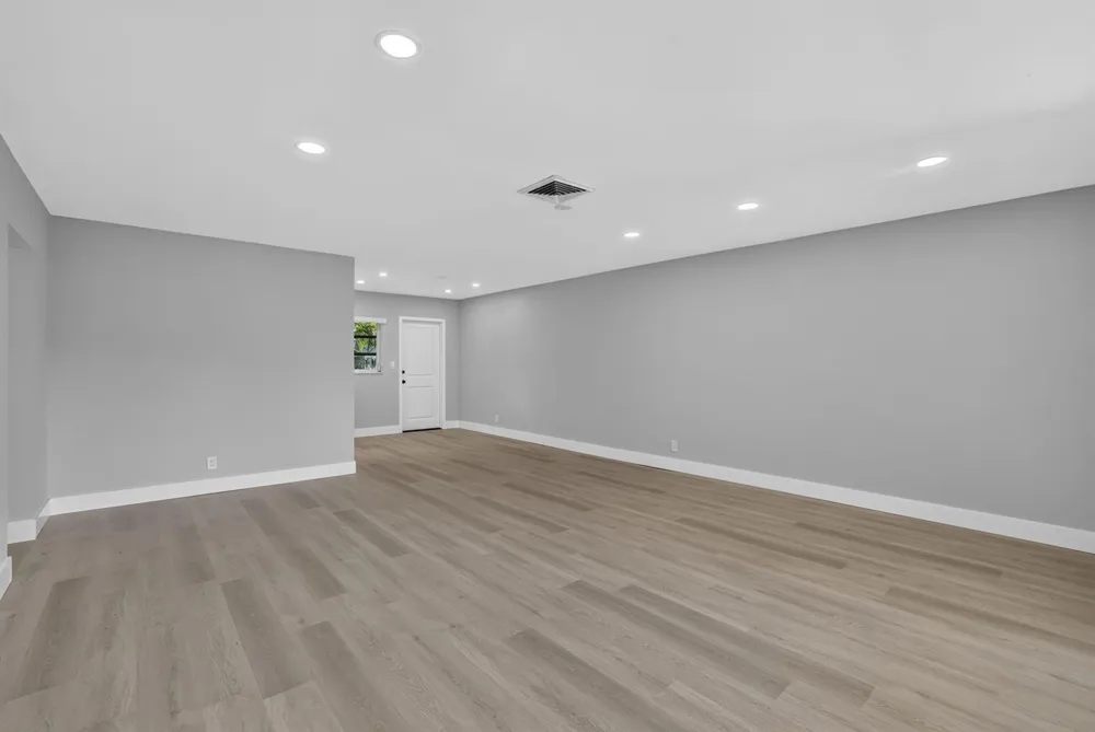 2755 NE 28th Avenue #E2 Lighthouse Point, FL 33064