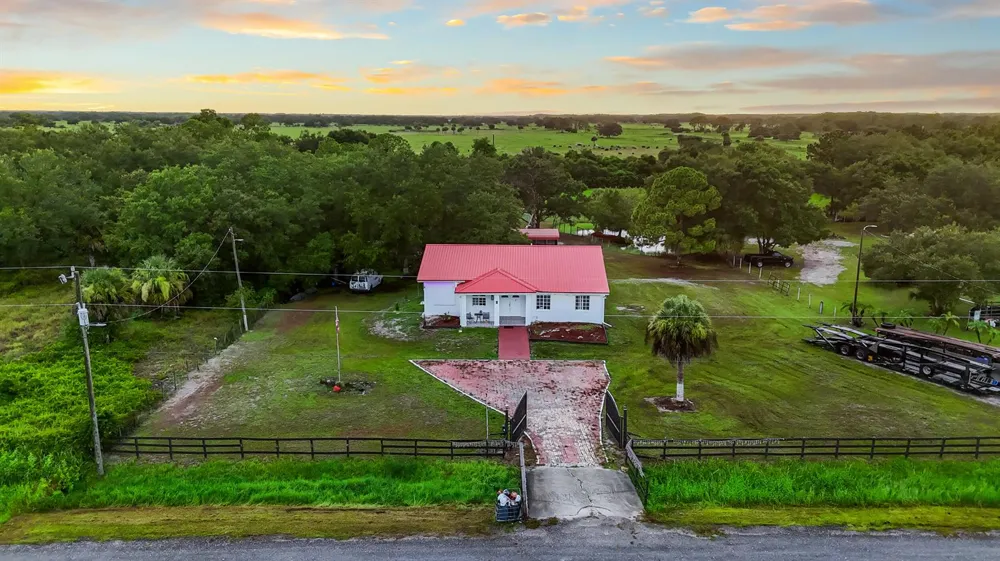 340 S Arboleda Street Clewiston, FL 33440